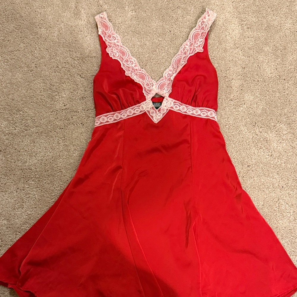 Wild Fable Elegant Red Lace Trim Nightgown - Picture 1 of 3